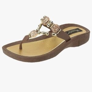 Grandco Beaded Sandals Brown Gold Jeweled Thong Flip Flops Size 9